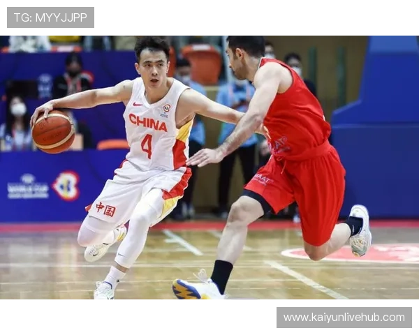 中国篮球队征战世界杯备战进入关键阶段 主帅透露最新集训阵容与战术调整